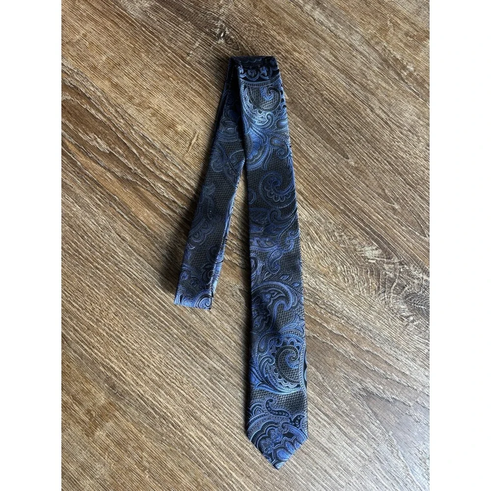 Bruno Piattelli Tie Silk Blue Gray Black Paisley‎ 2.25